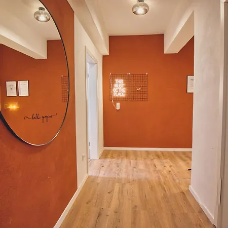 Guest house Downtown City-center - Zachastay 3*