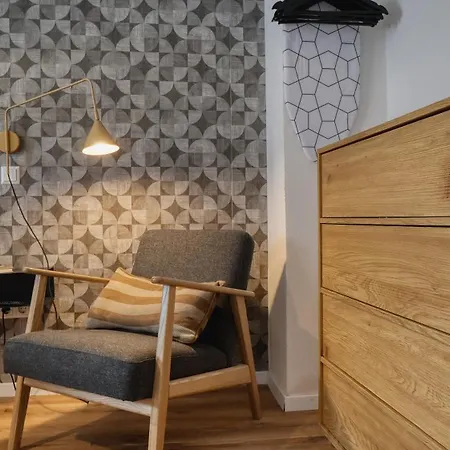 Downtown City-center - Zachastay Guest house 3*