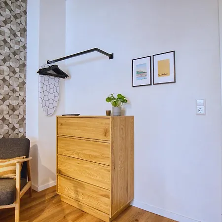 Guest house Downtown City-center - Zachastay 3*