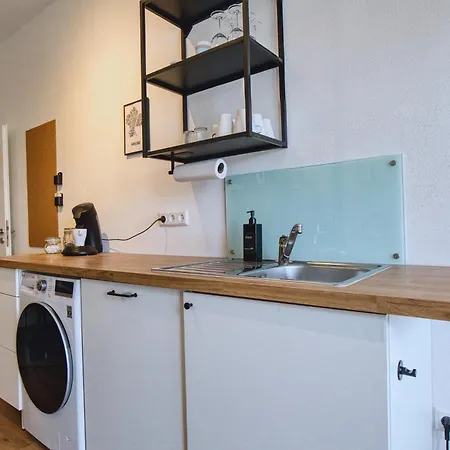 Downtown City-center - Zachastay Guest house 3*